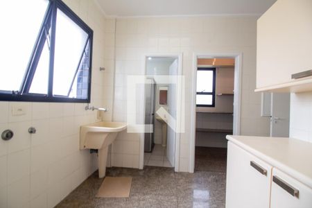 Apartamento à venda com 216m², 3 quartos e 3 vagasÁrea de Serviço