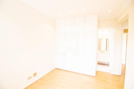 Apartamento à venda com 216m², 3 quartos e 3 vagasSuíte 1