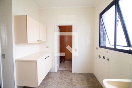 Apartamento à venda com 216m², 3 quartos e 3 vagasÁrea de Serviço