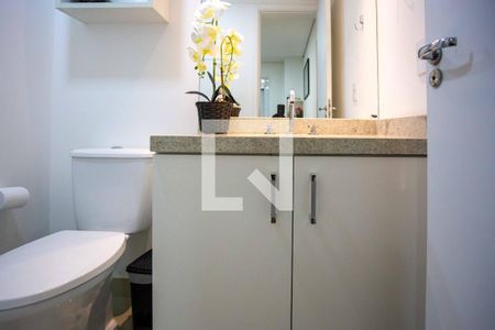 Apartamento à venda com 105m², 3 quartos e 2 vagasBanheiro da Suíte 1