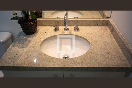 Apartamento à venda com 105m², 3 quartos e 2 vagasBanheiro da Suíte 1