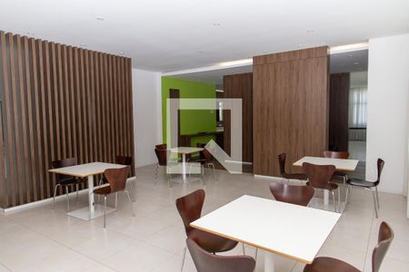 Apartamento à venda com 105m², 3 quartos e 2 vagasSalão de Festas 2