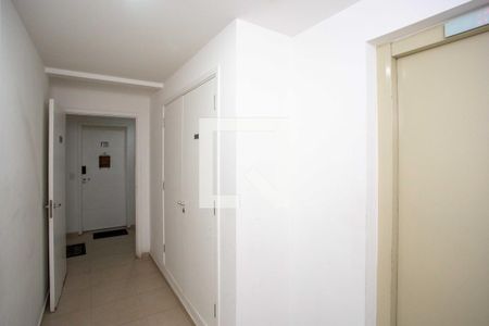 Apartamento à venda com 105m², 3 quartos e 2 vagasHall de entrada