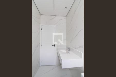 Casa de condomínio à venda com 462m², 3 quartos e 4 vagasBanheiro Quarto 2