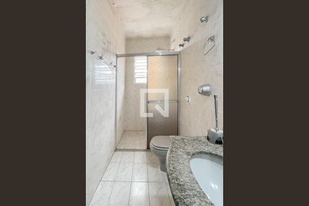 Casa à venda com 273m², 5 quartos e 3 vagasBanheiro - Suíte