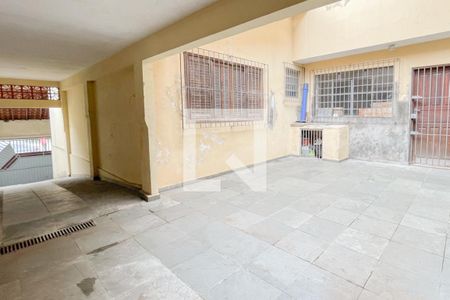 Casa à venda com 273m², 5 quartos e 3 vagasQuintal
