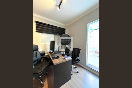 Casa à venda com 360m², 3 quartos e 12 vagasEscritório