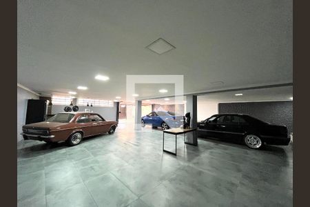 Casa à venda com 360m², 3 quartos e 12 vagasGaragem