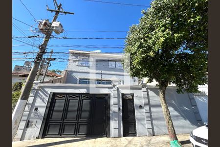 Casa à venda com 360m², 3 quartos e 12 vagasFachada
