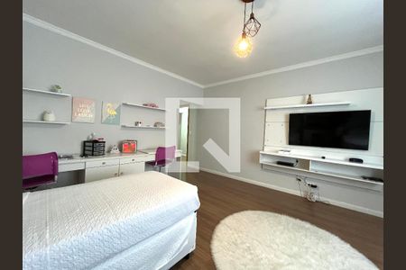Casa à venda com 360m², 3 quartos e 12 vagasSuite 2