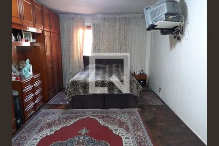 Casa à venda com 320m², 3 quartos e 2 vagas Casa à venda com 320m², 3 quartos e 2 vagasQuarto