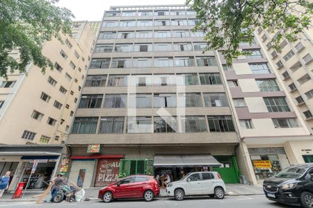 Studio à venda com 35m², 1 quarto e sem vaga Studio à venda com 35m², 1 quarto e sem vagaFachada