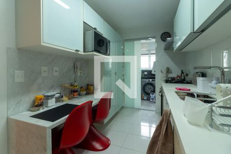 Apartamento para alugar com 112m², 2 quartos e 2 vagasCozinha
