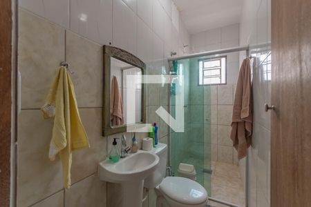 Casa à venda com 190m², 3 quartos e 2 vagas Casa à venda com 190m², 3 quartos e 2 vagasBanheiro Social