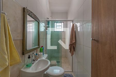 Casa à venda com 190m², 3 quartos e 2 vagas Casa à venda com 190m², 3 quartos e 2 vagasBanheiro Social