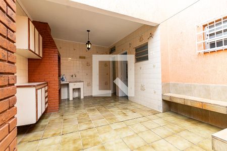 Casa à venda com 158m², 3 quartos e 2 vagas Casa à venda com 158m², 3 quartos e 2 vagasQuintal- Área da Churrasqueira