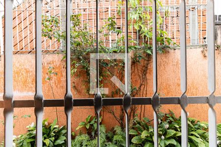 Casa à venda com 158m², 3 quartos e 2 vagas Casa à venda com 158m², 3 quartos e 2 vagasVista do Quarto 2