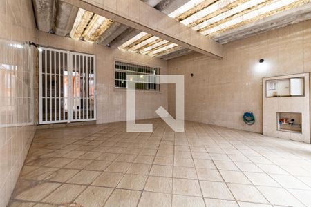 Casa à venda com 158m², 3 quartos e 2 vagas Casa à venda com 158m², 3 quartos e 2 vagasGaragem