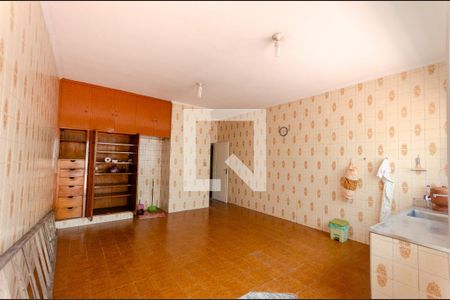 Casa à venda com 300m², 4 quartos e 4 vagasCozinha