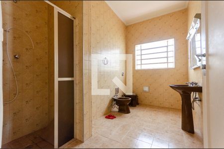 Casa à venda com 300m², 4 quartos e 4 vagasBanheiro