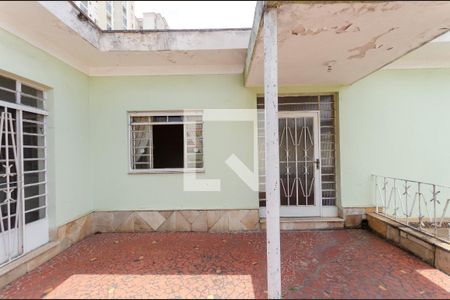 Casa à venda com 300m², 4 quartos e 4 vagasVaranda