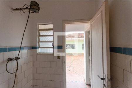 Casa à venda com 300m², 4 quartos e 4 vagasBanheiro de serviço