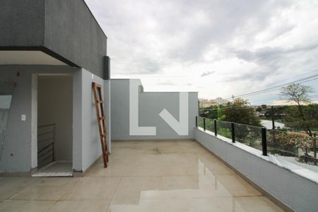 Casa à venda com 142m², 3 quartos e 1 vaga Casa à venda com 142m², 3 quartos e 1 vagaTerraço