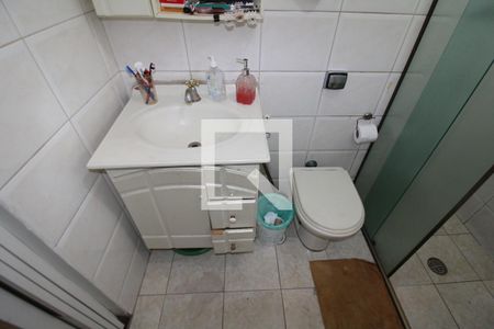 Casa à venda com 220m², 4 quartos e 6 vagasQuarto 2 - Banheiro