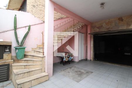 Casa à venda com 220m², 4 quartos e 6 vagasGaragem