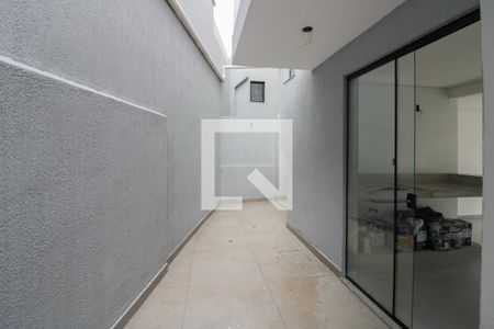 Casa à venda com 152m², 3 quartos e 1 vaga Casa à venda com 152m², 3 quartos e 1 vagaÁrea de Serviço