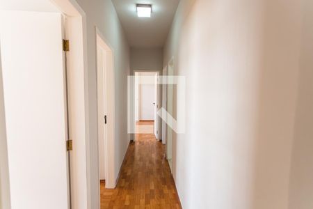 Corredor de apartamento para alugar com 4 quartos, 150m² em Gutierrez, Belo Horizonte
