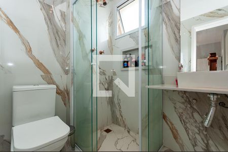 Apartamento à venda com 194m², 3 quartos e 3 vagasBanheiro do quarto 1 Suíte