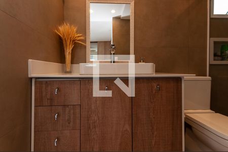 Apartamento à venda com 194m², 3 quartos e 3 vagasBanheiro do quarto 3 Suíte