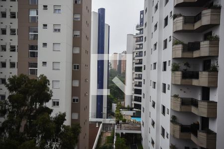 Apartamento à venda com 220m², 4 quartos e 4 vagasVista da Suíte 4