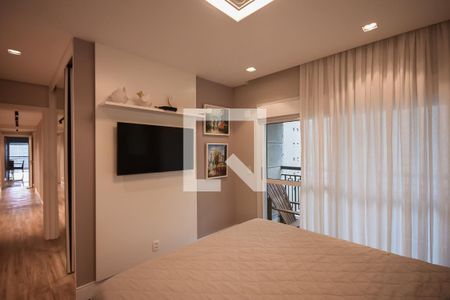 Apartamento à venda com 220m², 4 quartos e 4 vagasSuíte 1