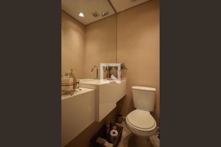 Apartamento à venda com 220m², 4 quartos e 4 vagasLavabo