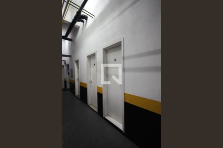 Apartamento à venda com 220m², 4 quartos e 4 vagasDepósito