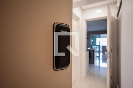 Apartamento à venda com 220m², 4 quartos e 4 vagasFechadura Eletrônica da Área de Serviço