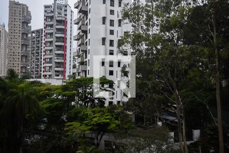 Apartamento à venda com 220m², 4 quartos e 4 vagasVista da Suíte 1