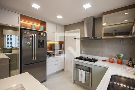 Apartamento à venda com 220m², 4 quartos e 4 vagasCozinha