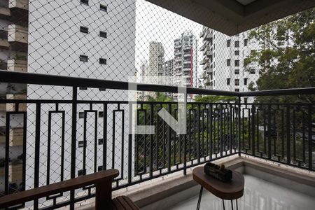 Apartamento à venda com 220m², 4 quartos e 4 vagasVaranda da Suíte 1