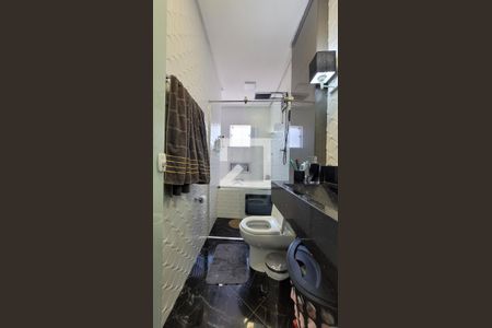 Casa à venda com 263m², 3 quartos e 4 vagas Casa à venda com 263m², 3 quartos e 4 vagasBanheiro 3