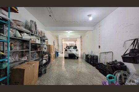 Casa à venda com 263m², 3 quartos e 4 vagas Casa à venda com 263m², 3 quartos e 4 vagasÁrea de Serviço