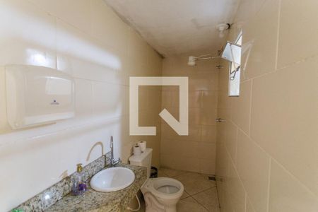 Casa à venda com 100m², 3 quartos e 4 vagasBanheiro Social 2