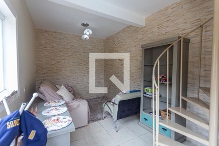 Casa à venda com 100m², 3 quartos e 4 vagasSala da Casa Auxiliar