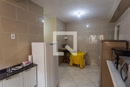 Casa à venda com 100m², 3 quartos e 4 vagasCozinha 1