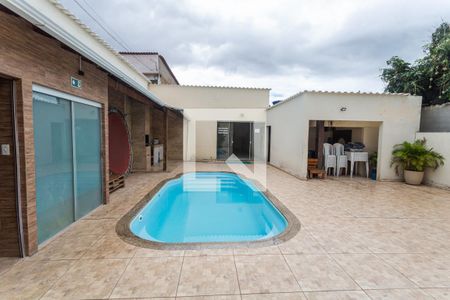 Casa à venda com 100m², 3 quartos e 4 vagasEspaço Gourmet