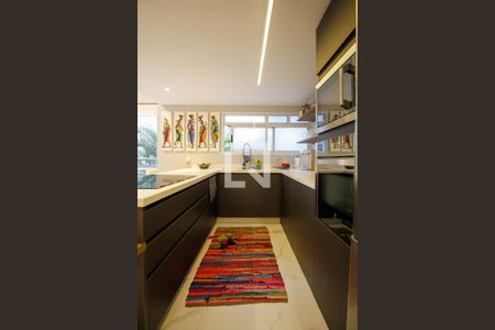 Apartamento à venda com 83m², 2 quartos e 1 vagaCozinha