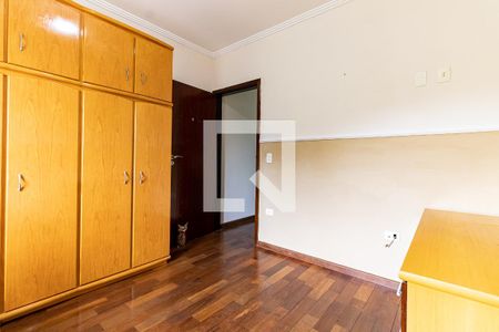 Casa à venda com 200m², 3 quartos e 2 vagasQuarto 2