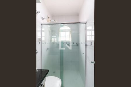 Casa à venda com 200m², 3 quartos e 2 vagasBanheiro da Suíte